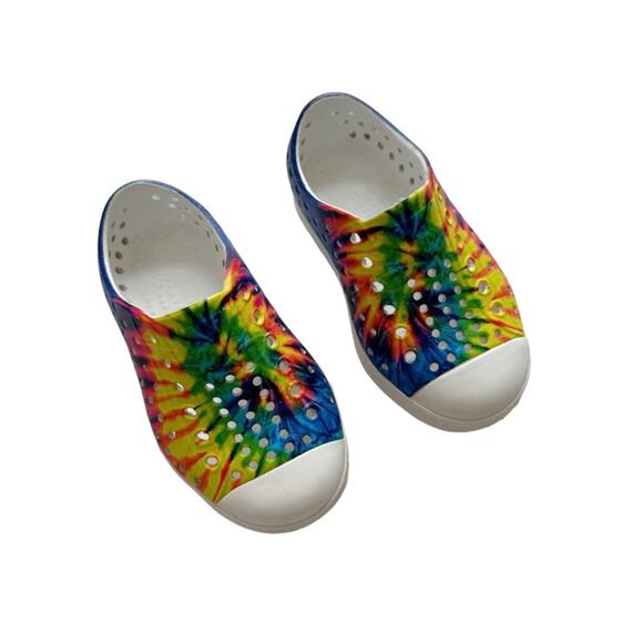 Native Rainbow Tie Dye Jefferson Sneakers Size 7c - Picture 1 of 5